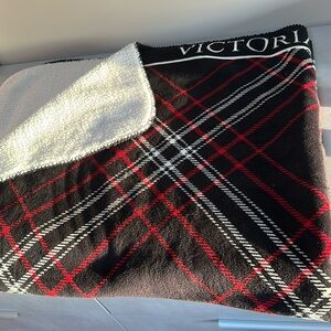 New! Victoria secret fleece blanket